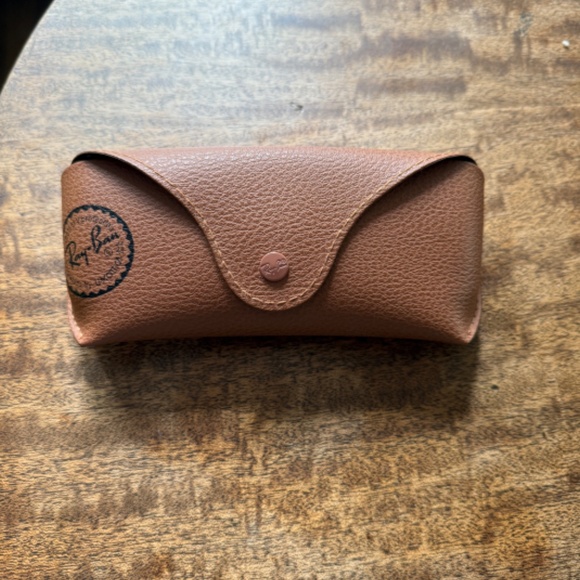 Ray Ban Sunglasses - Picture 9 of 9